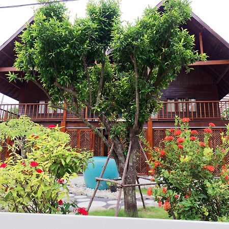Leeloo Paradise Khanom Exterior foto