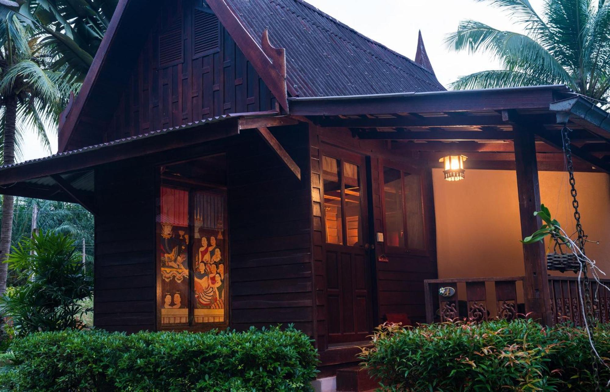 Leeloo Paradise Khanom Exterior foto