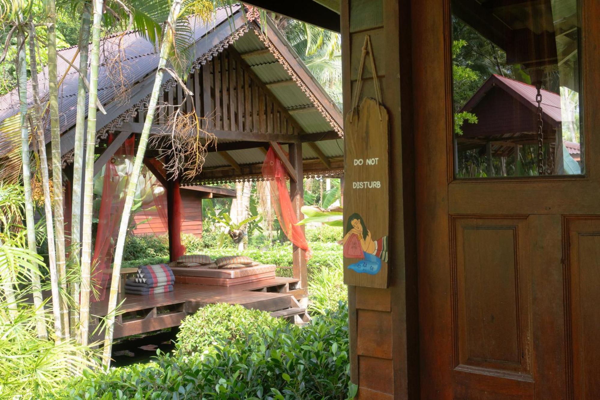 Leeloo Paradise Khanom Exterior foto